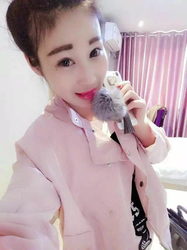 杨依